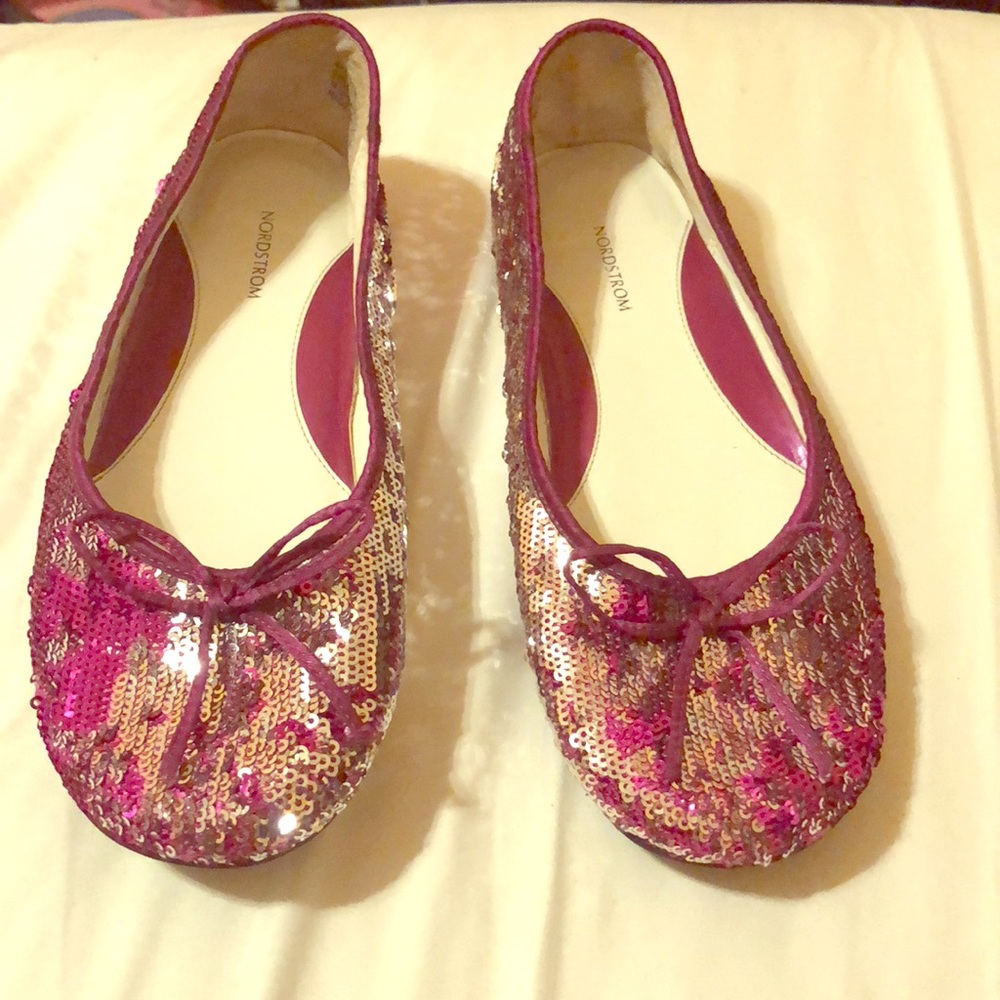 Beautiful little girl sequined flats